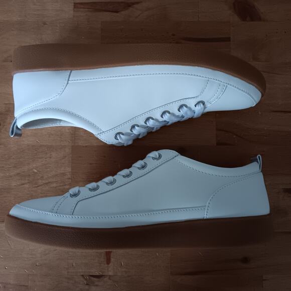 Vionic Winny White Leather Gum Sneaker Women's size 8 Wide NWB - Picture 6 of 10